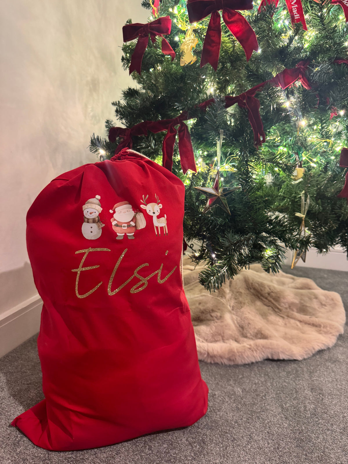 Red Personalised Christmas Sack | Sach Nadolig Personol Coch
