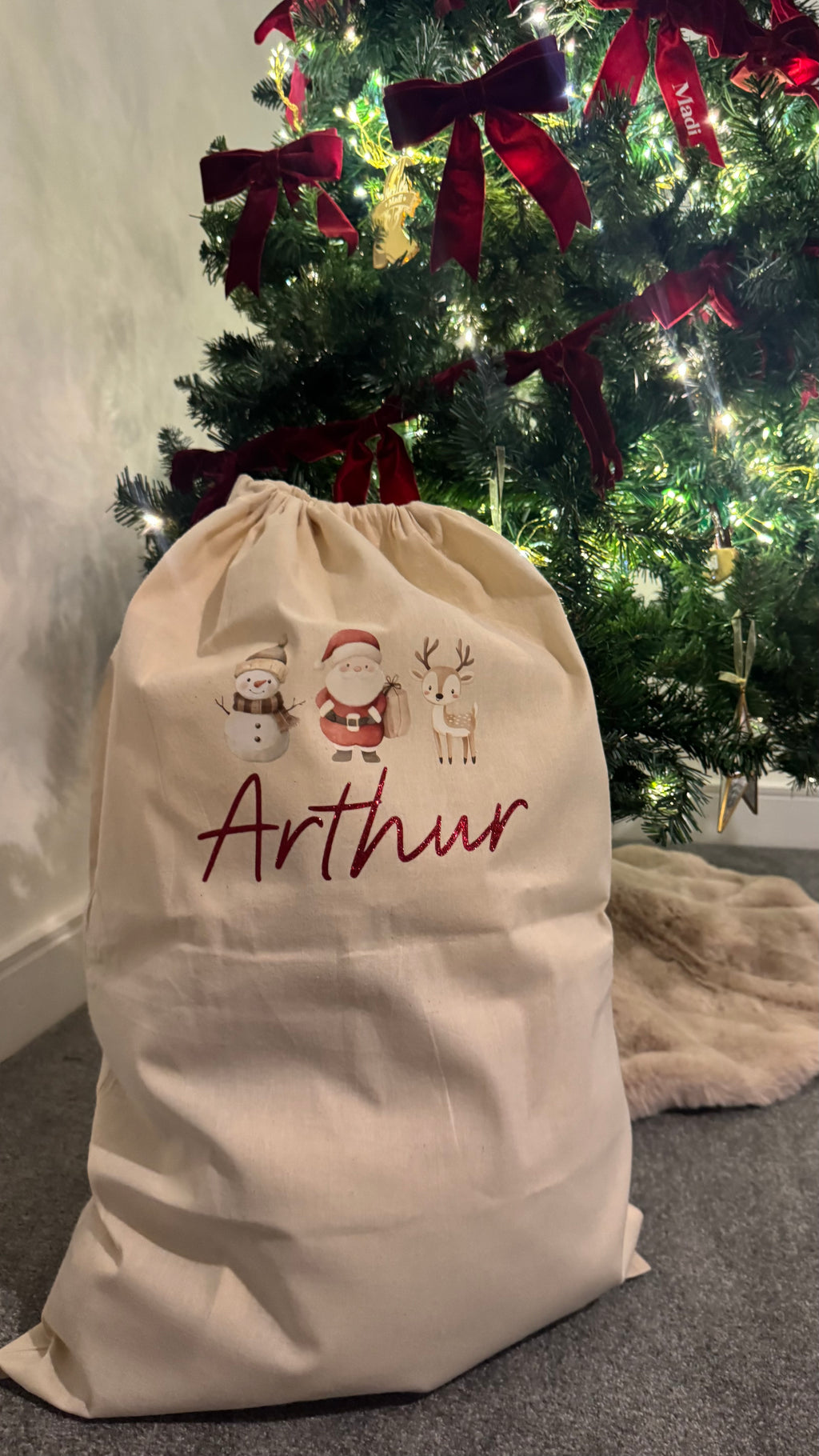 Cream Personalised Christmas Sack | Sach Nadolig Personol Hufen